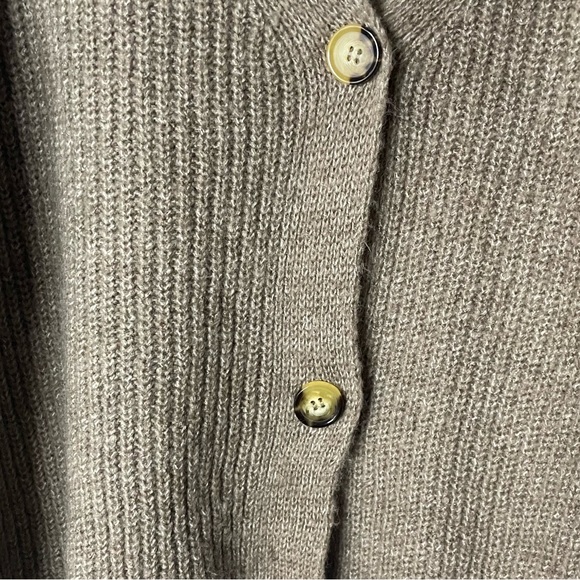 NWT Only Brown Knit Cropped Cardigan XL - Picture 3 of 6